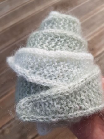 Små skjerf av 100% merinoull og mohair 